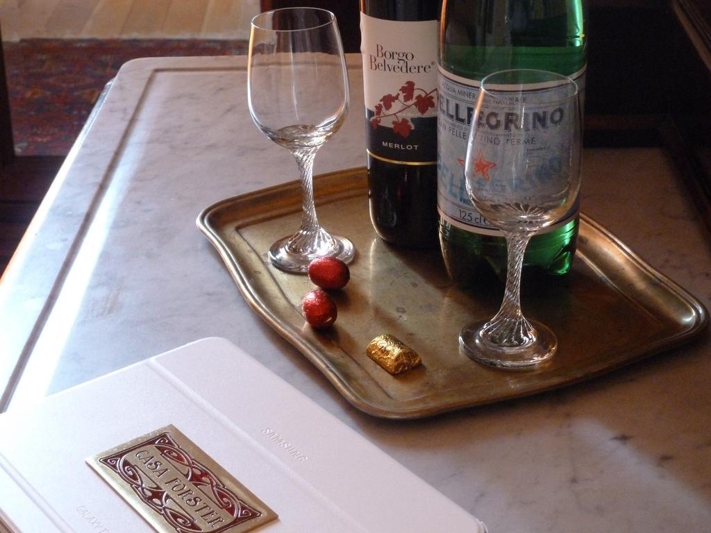 B&B Casa Forster カンネロ・リヴィエーラ 部屋 写真