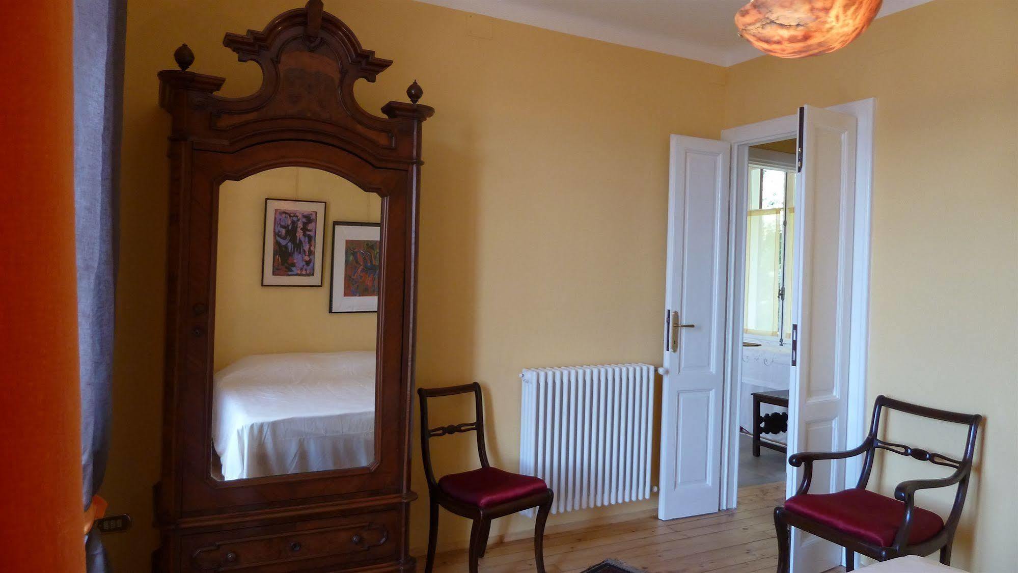B&B Casa Forster カンネロ・リヴィエーラ エクステリア 写真